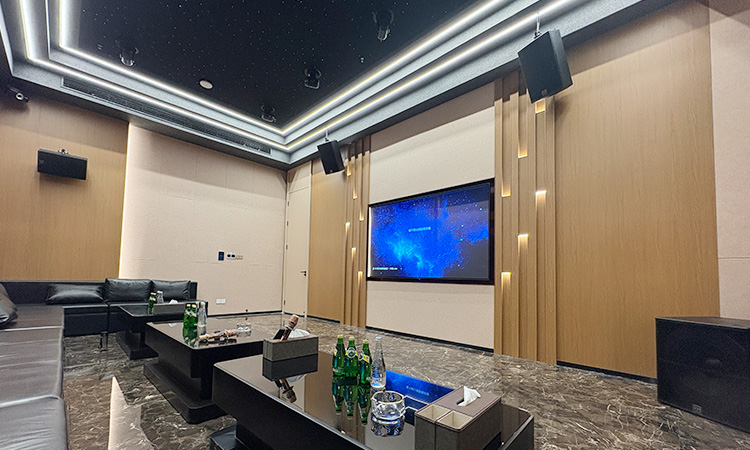 50㎡企业会所 KTV｜Martin 专业音响 + 舞台灯光，商务接待团建双在线